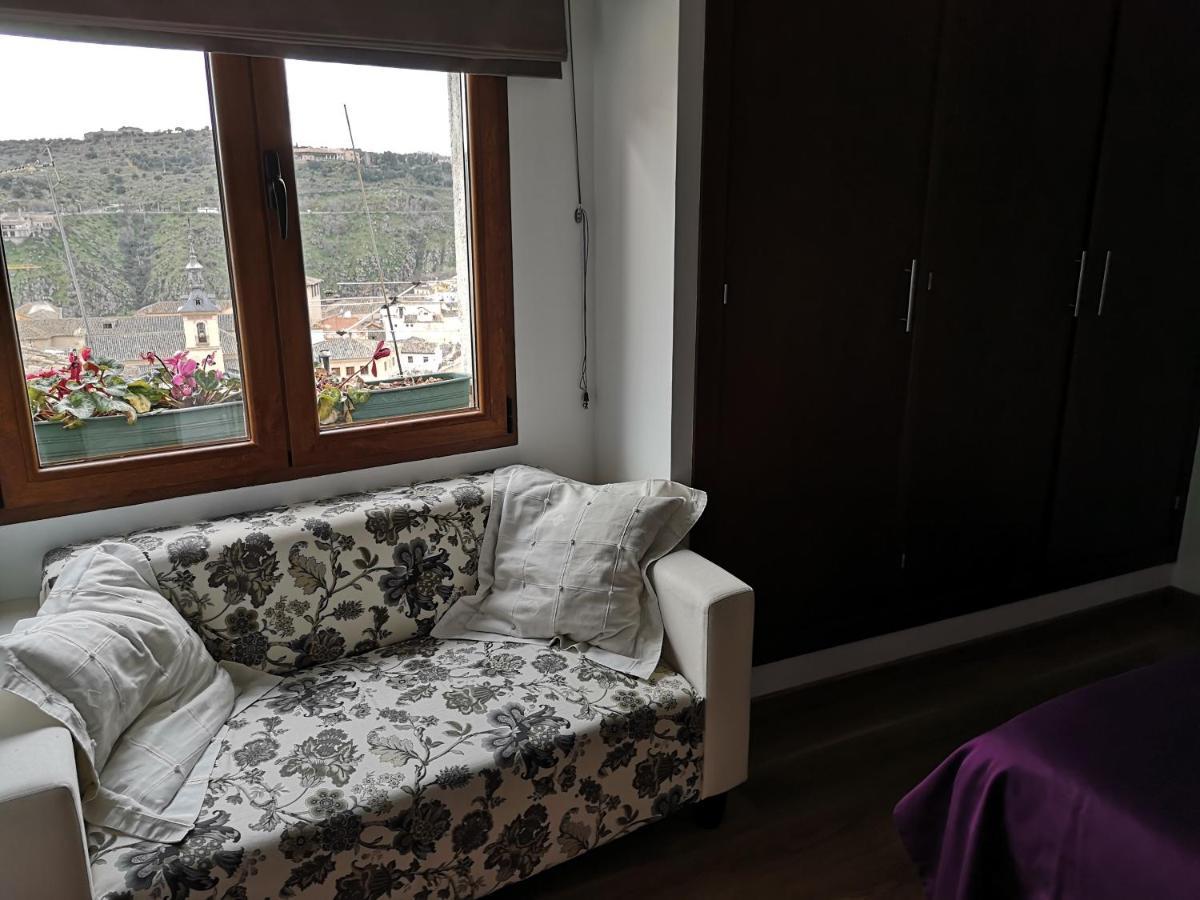 Apartamento Prana Junto Al Alcazar Toledo Exterior photo