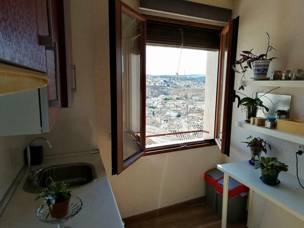 Apartamento Prana Junto Al Alcazar Toledo Exterior photo